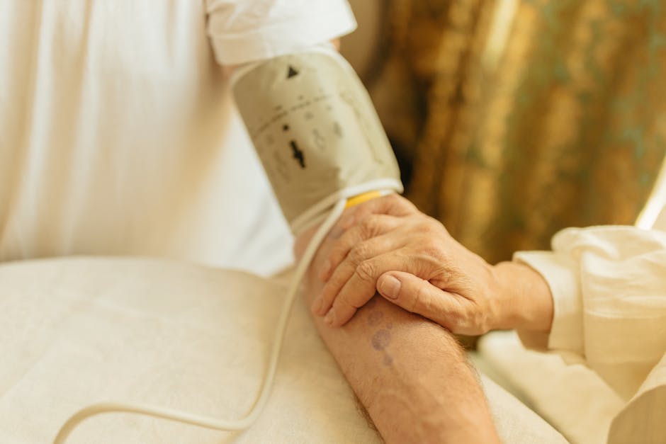 Apple Watch Review 2026: Brilliant Tech, but is it the Best Gps Watch for Seniors With Dementia?